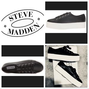 LIKE NEW Steve Madden “Future” Sneaker 7.5